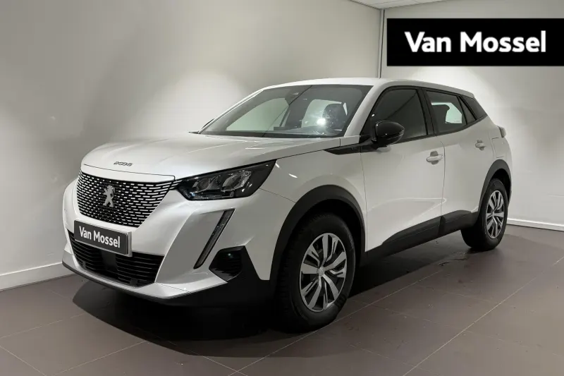 Peugeot e-2008 (2023)