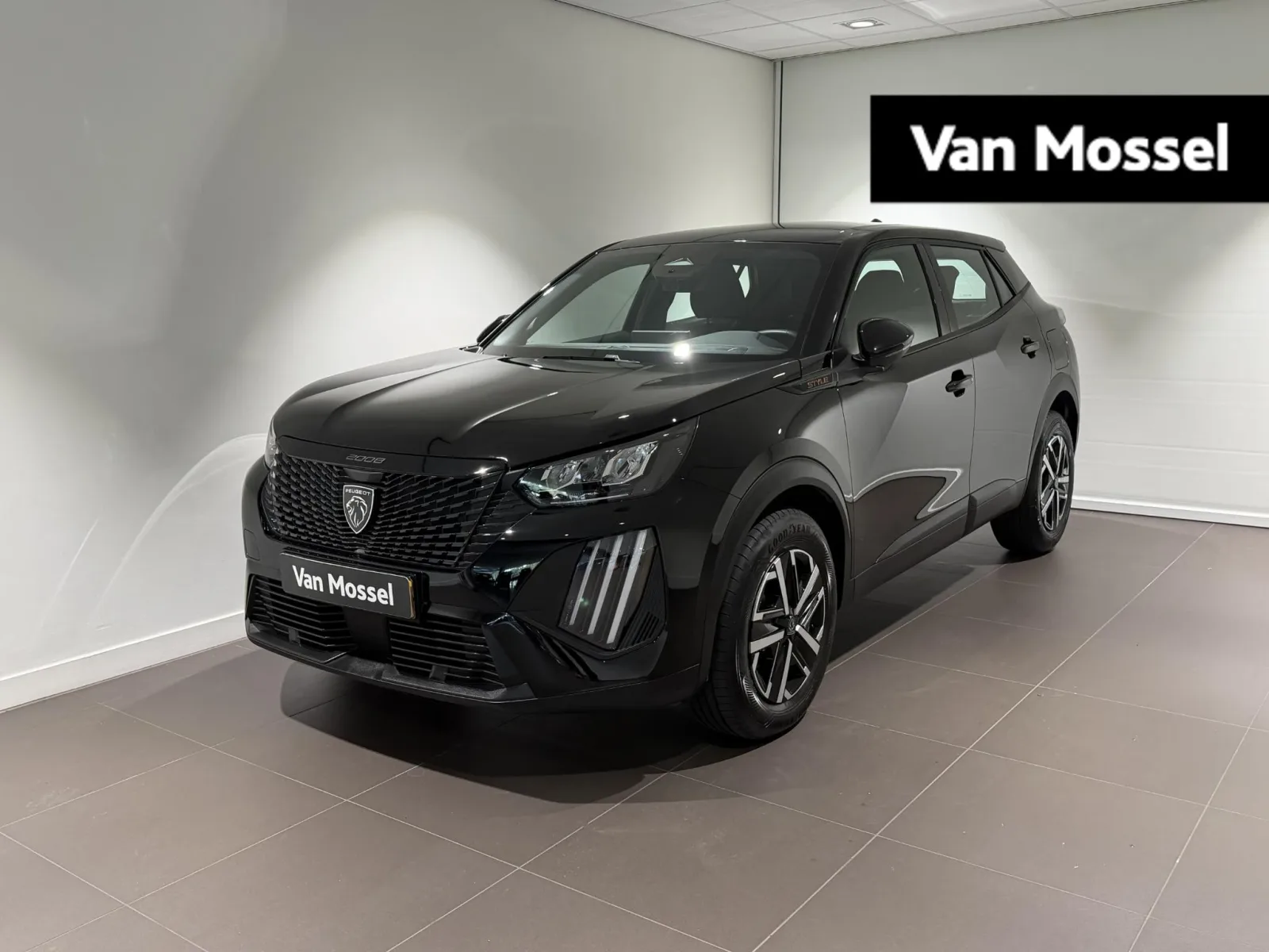 Peugeot 2008 (2025) — foto 1