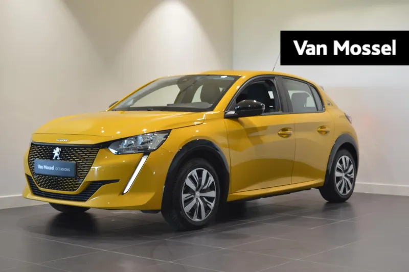 Peugeot e-208 (2023)