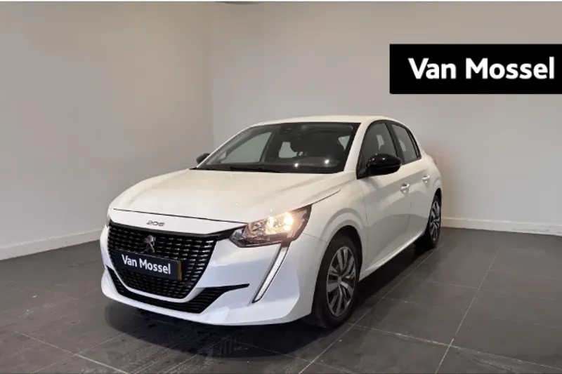 Peugeot 208 (2023)