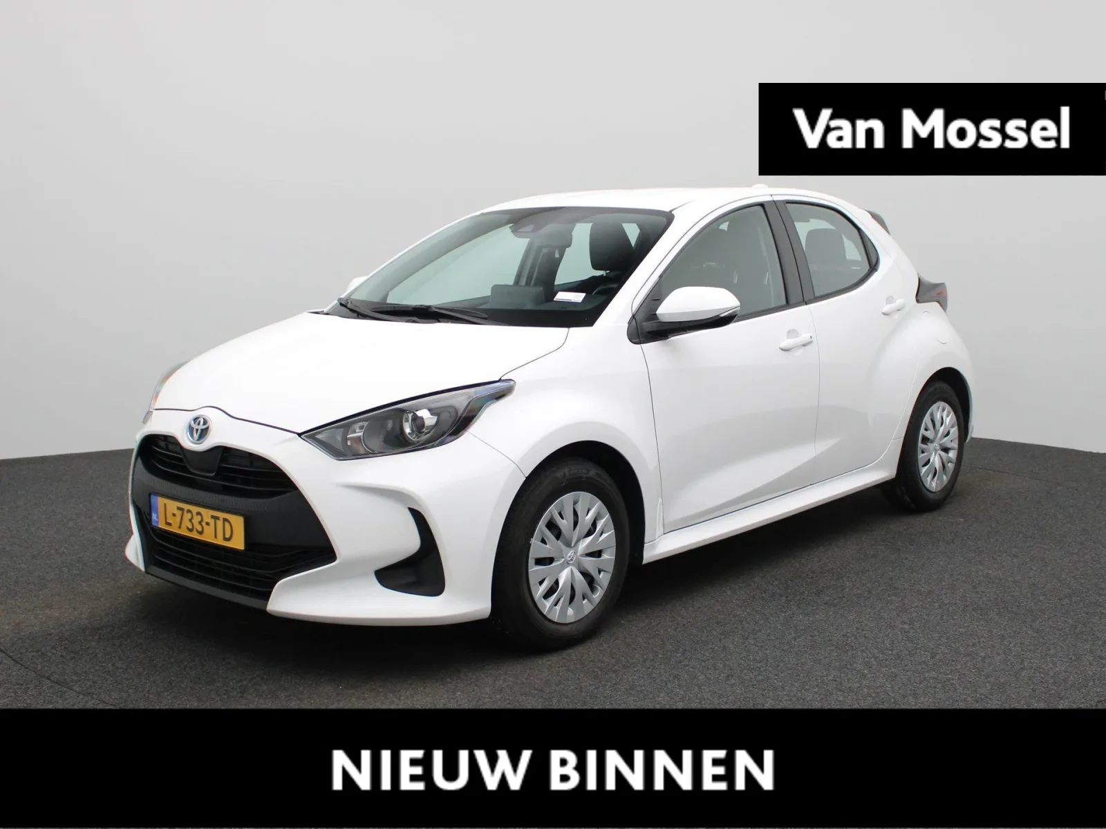 Toyota Yaris (2021) — foto 1