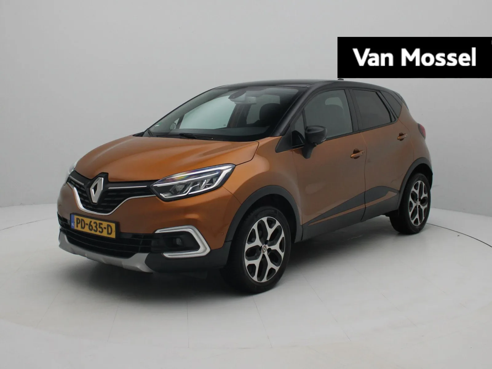 Renault Captur (2017) — foto 1