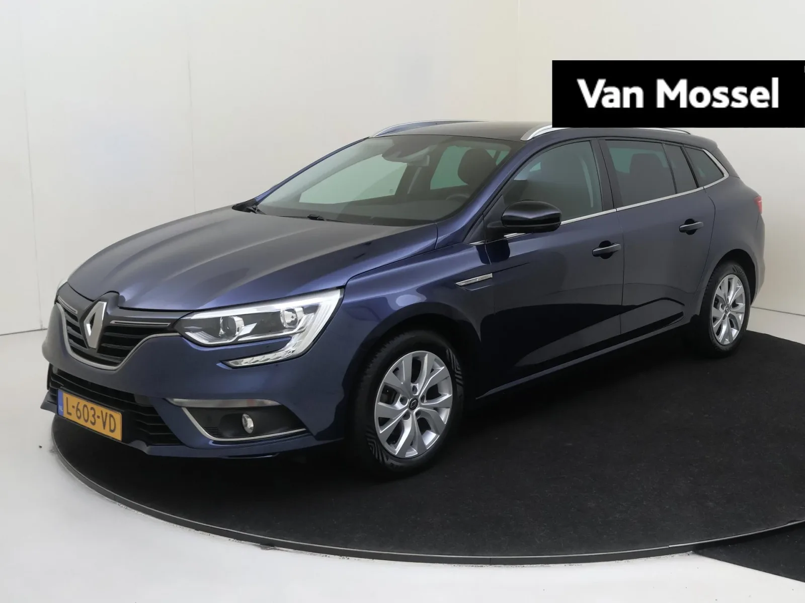 Renault Mégane (2020) — foto 1