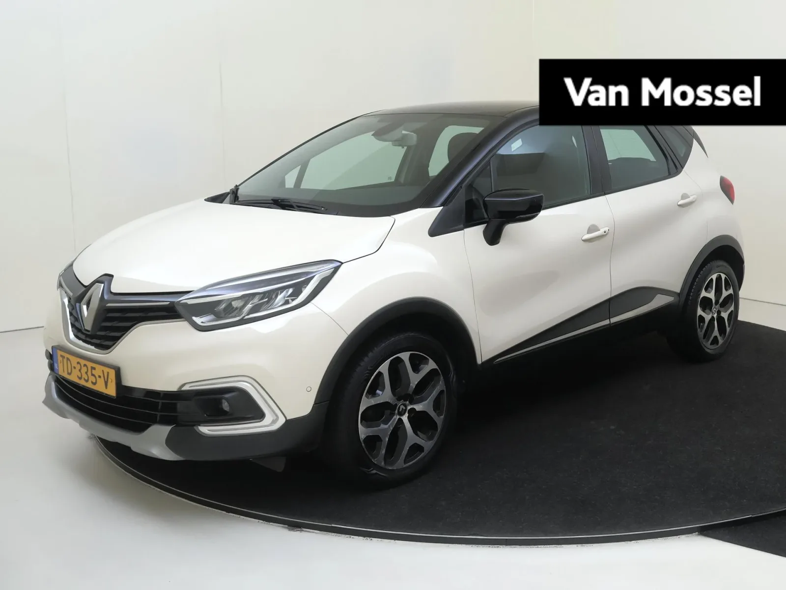 Renault Captur (2017) — foto 1