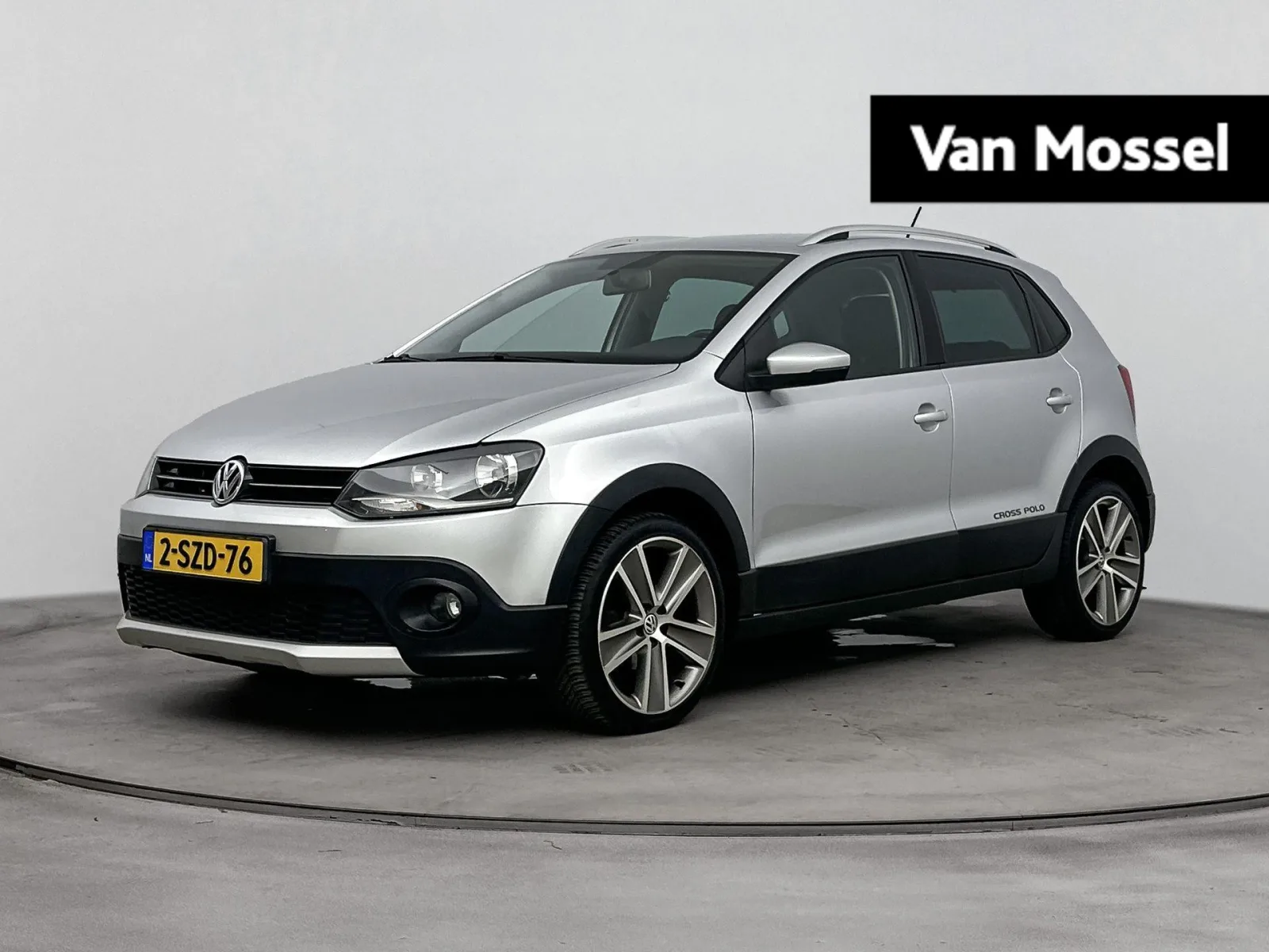 Volkswagen Polo (2014) — foto 1