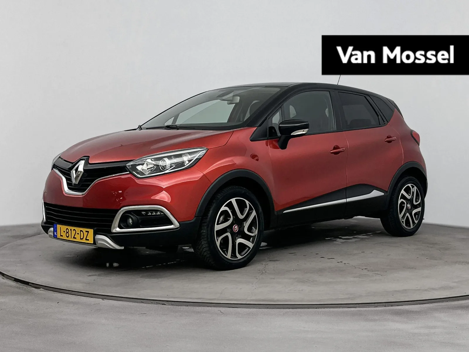 Renault Captur (2017) — foto 1