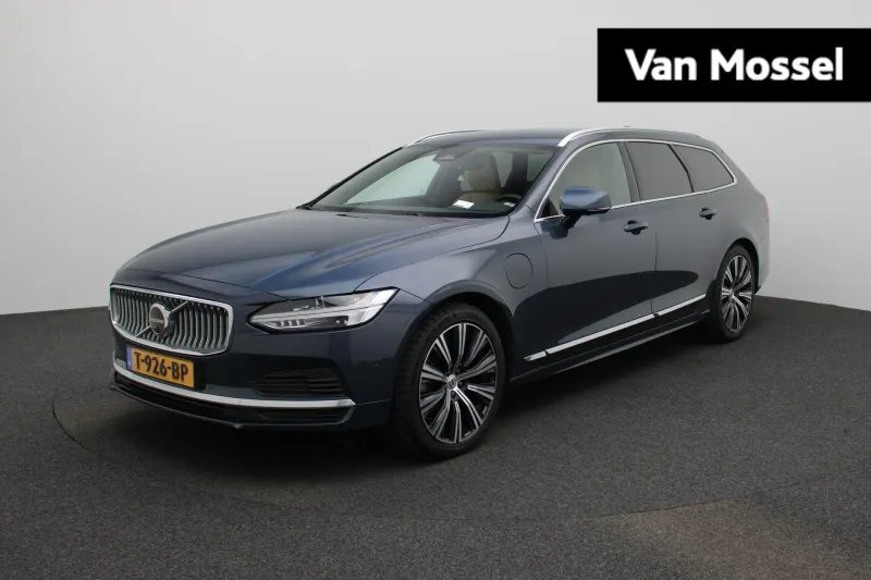 Volvo V90 (2023)