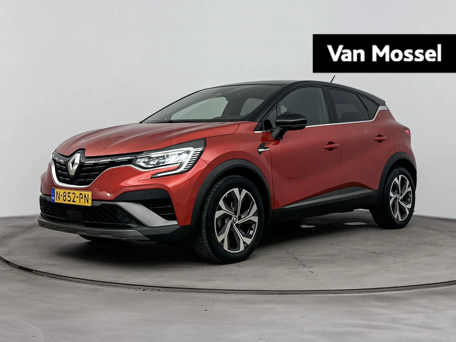Renault Captur (2021) — foto 1