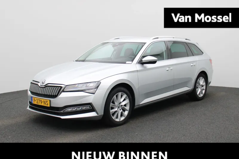 Škoda Superb (2021)