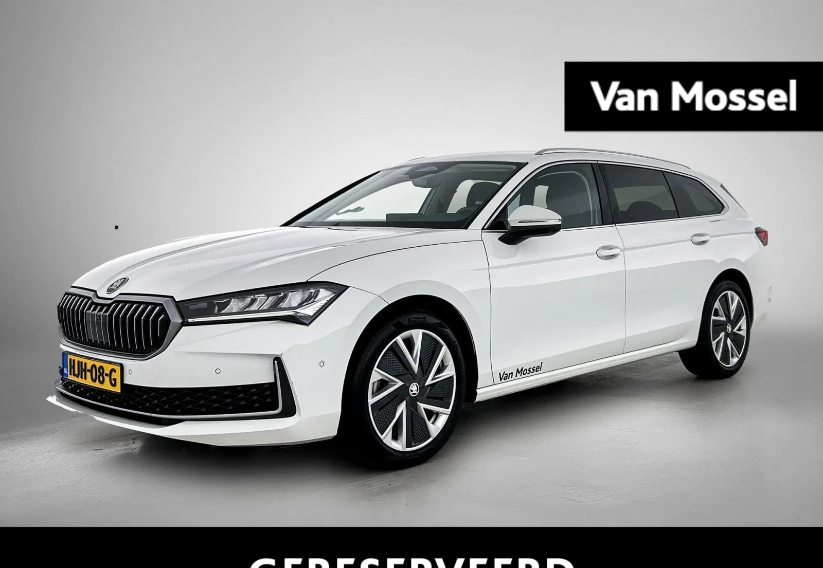 Škoda Superb (2025) — foto 1