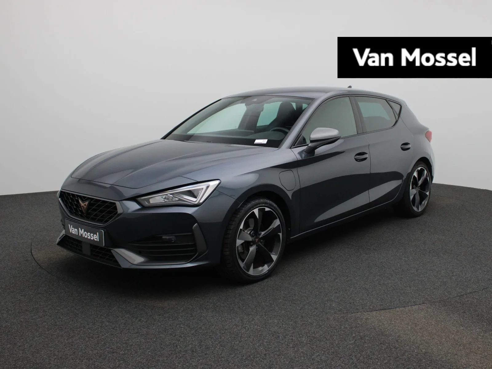 CUPRA Leon (2023) — foto 1