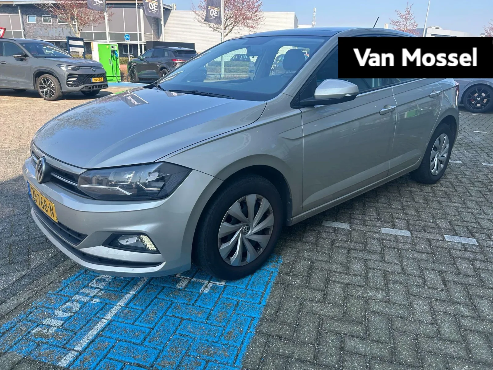 Volkswagen Polo (2019) — foto 1