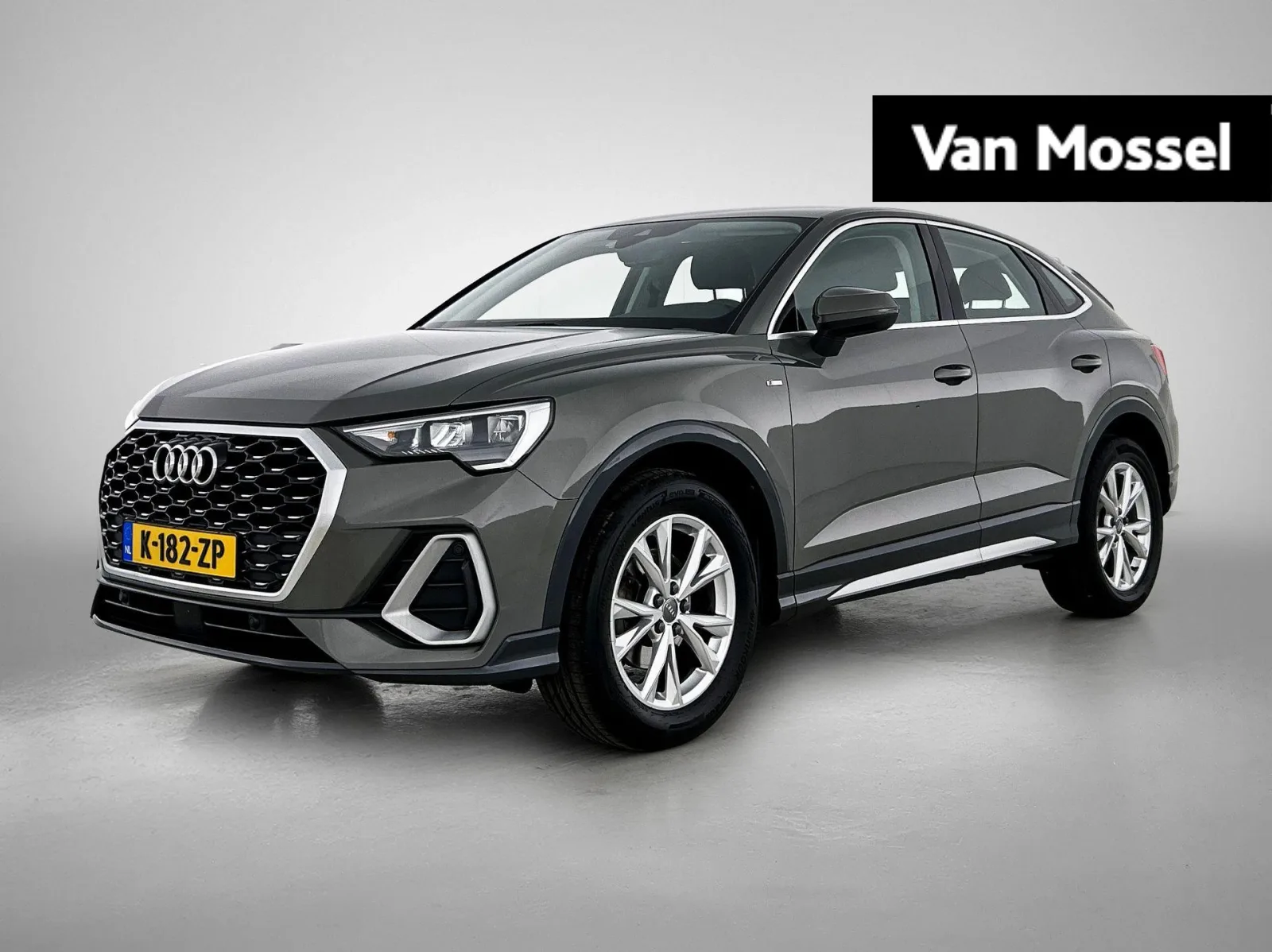Audi Q3 Sportback (2020) — foto 1