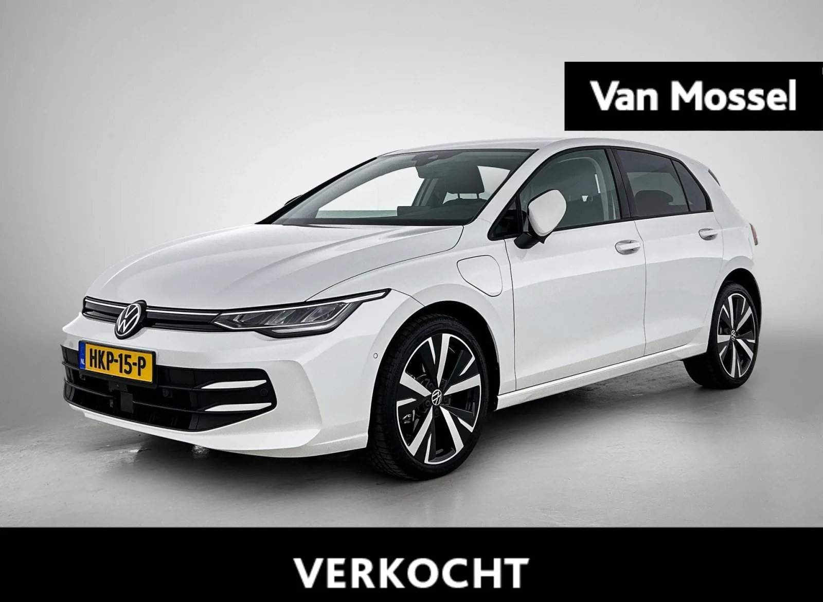 Volkswagen Golf (2025) — foto 1