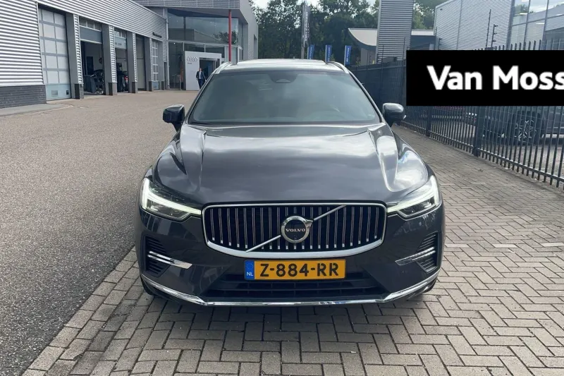 Volvo XC60 (2024)