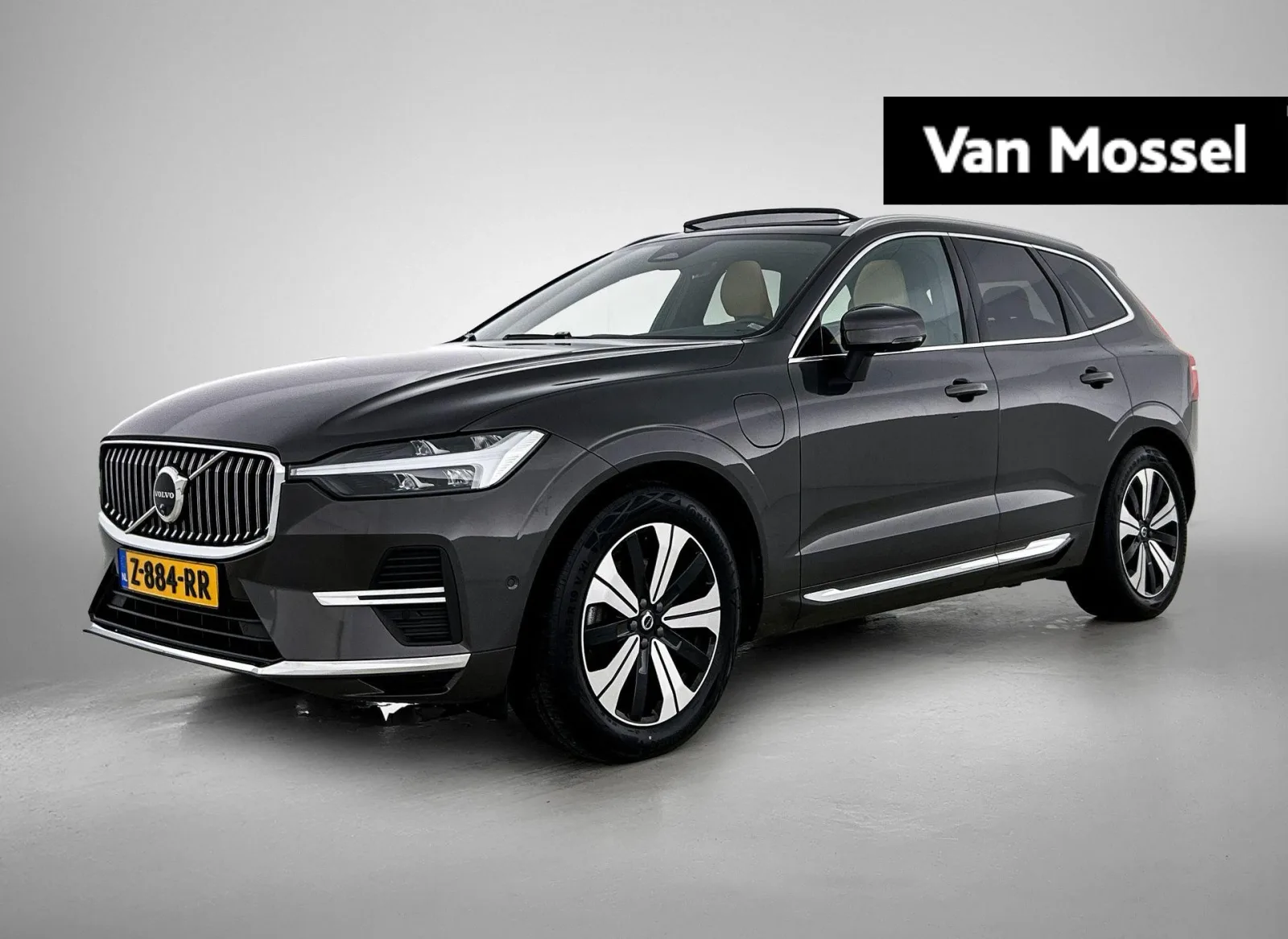 Volvo XC60 (2024) — foto 1