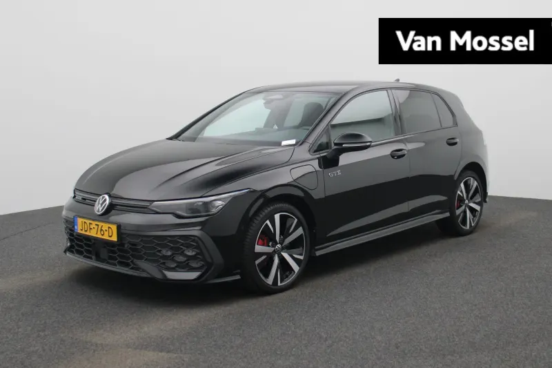 Volkswagen Golf (2025)