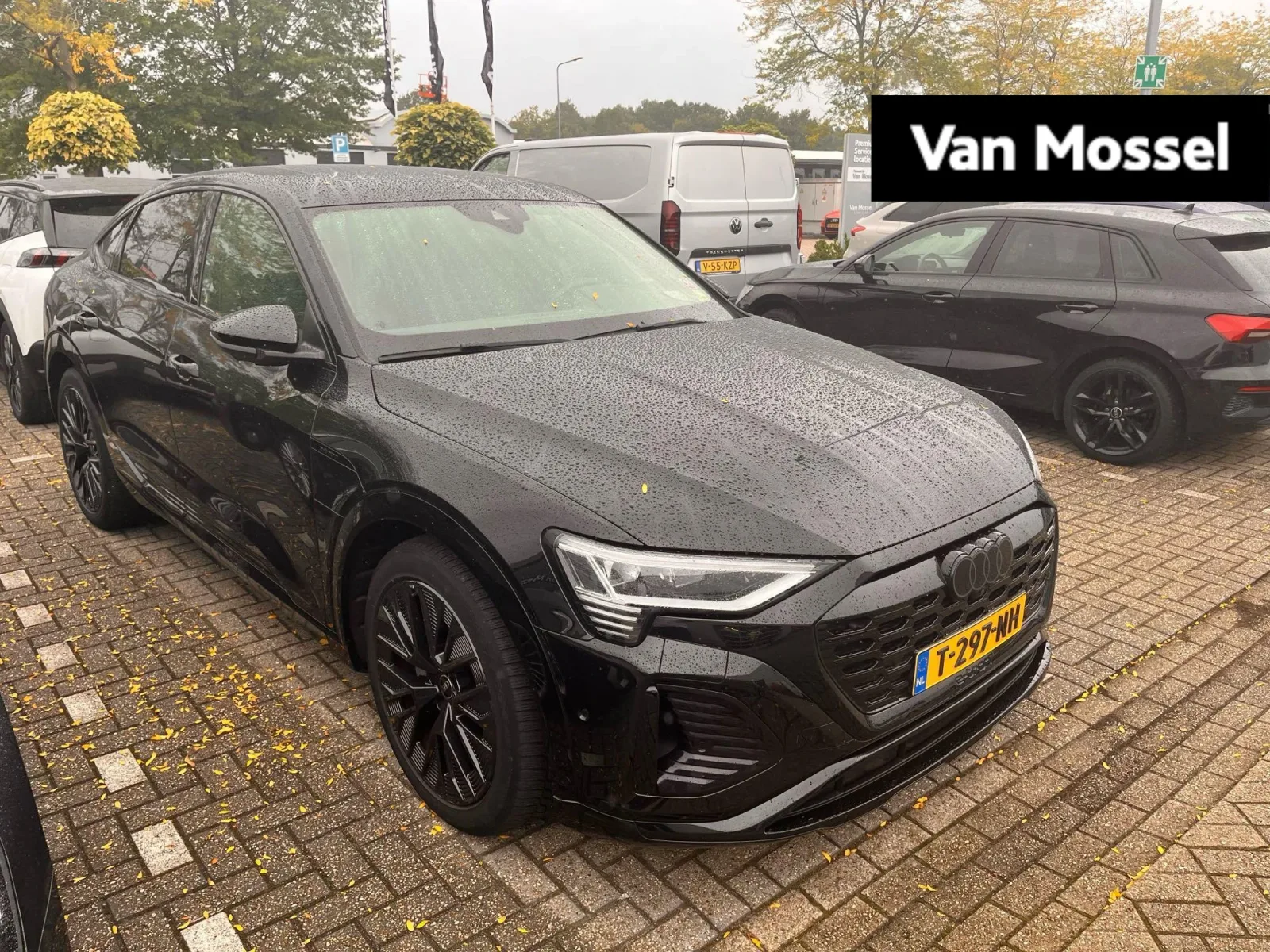 Audi Q8 e-tron (2023) — foto 1