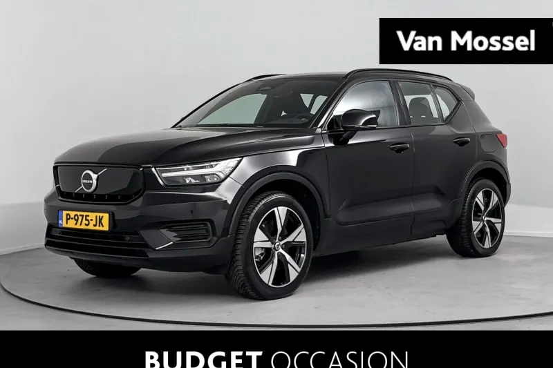 Volvo XC40 (2022)
