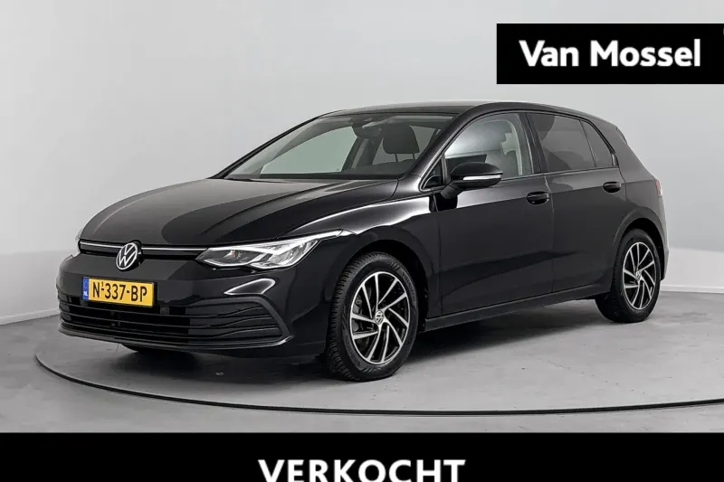 Volkswagen Golf (2021)