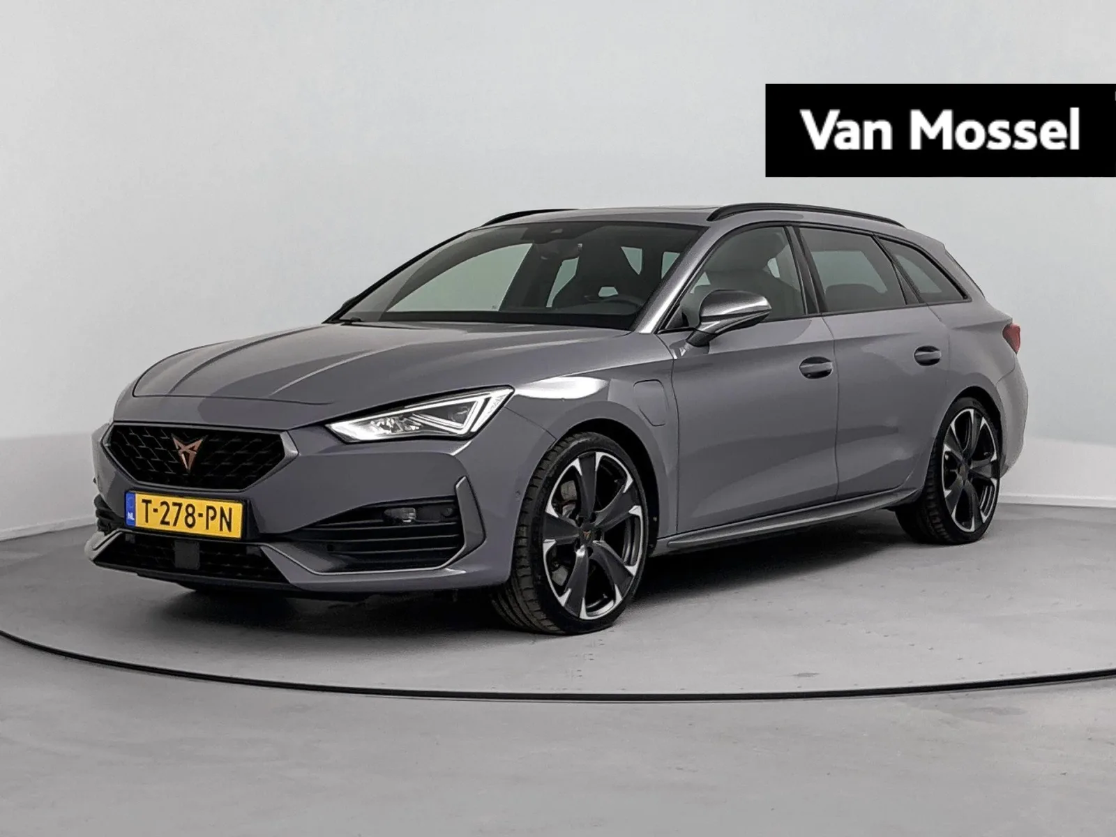 CUPRA Leon Sportstourer (2021) — foto 1