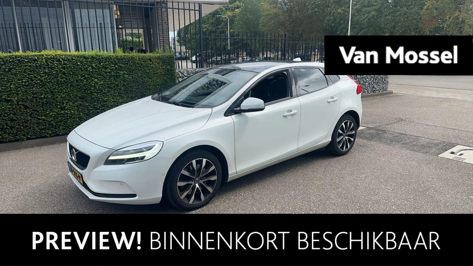 Volvo V40 (2018) — foto 1