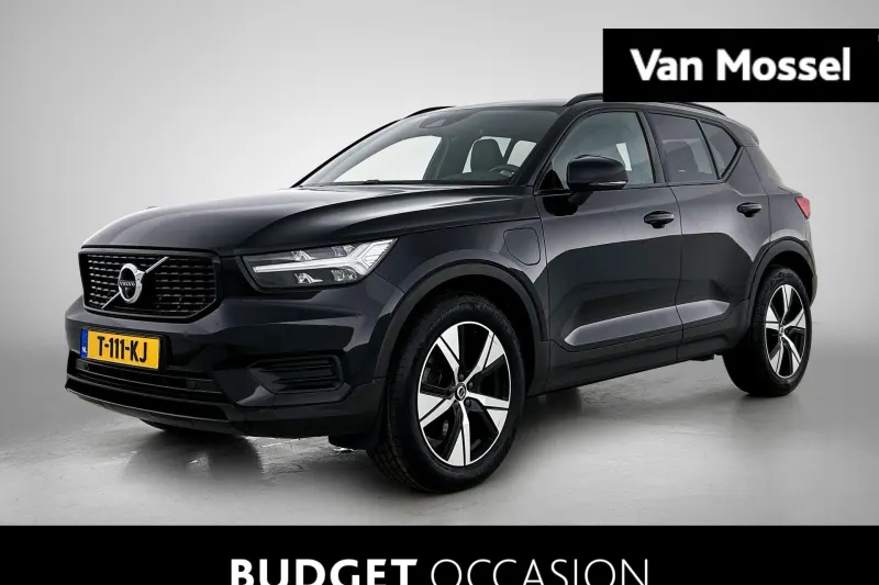 Volvo XC40 (2022)