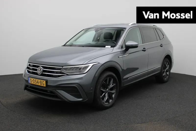 Volkswagen Tiguan (2023)