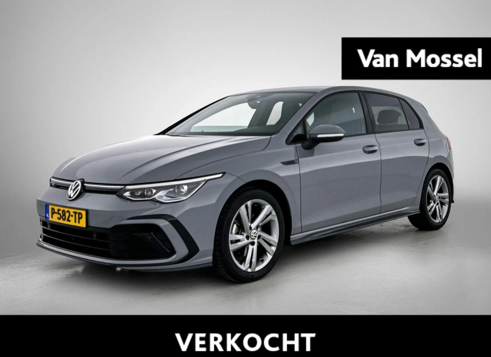 Volkswagen Golf (2021) — foto 1