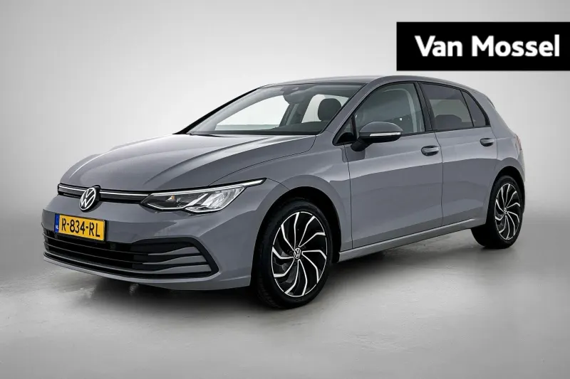 Volkswagen Golf (2022)