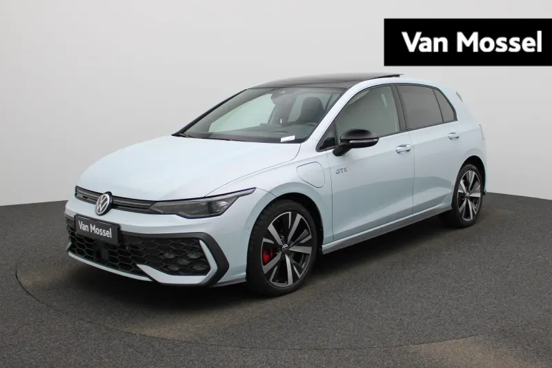 Volkswagen Golf (2025)