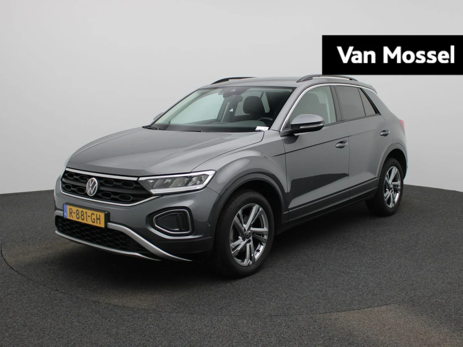 Volkswagen T-Roc (2022) — foto 1