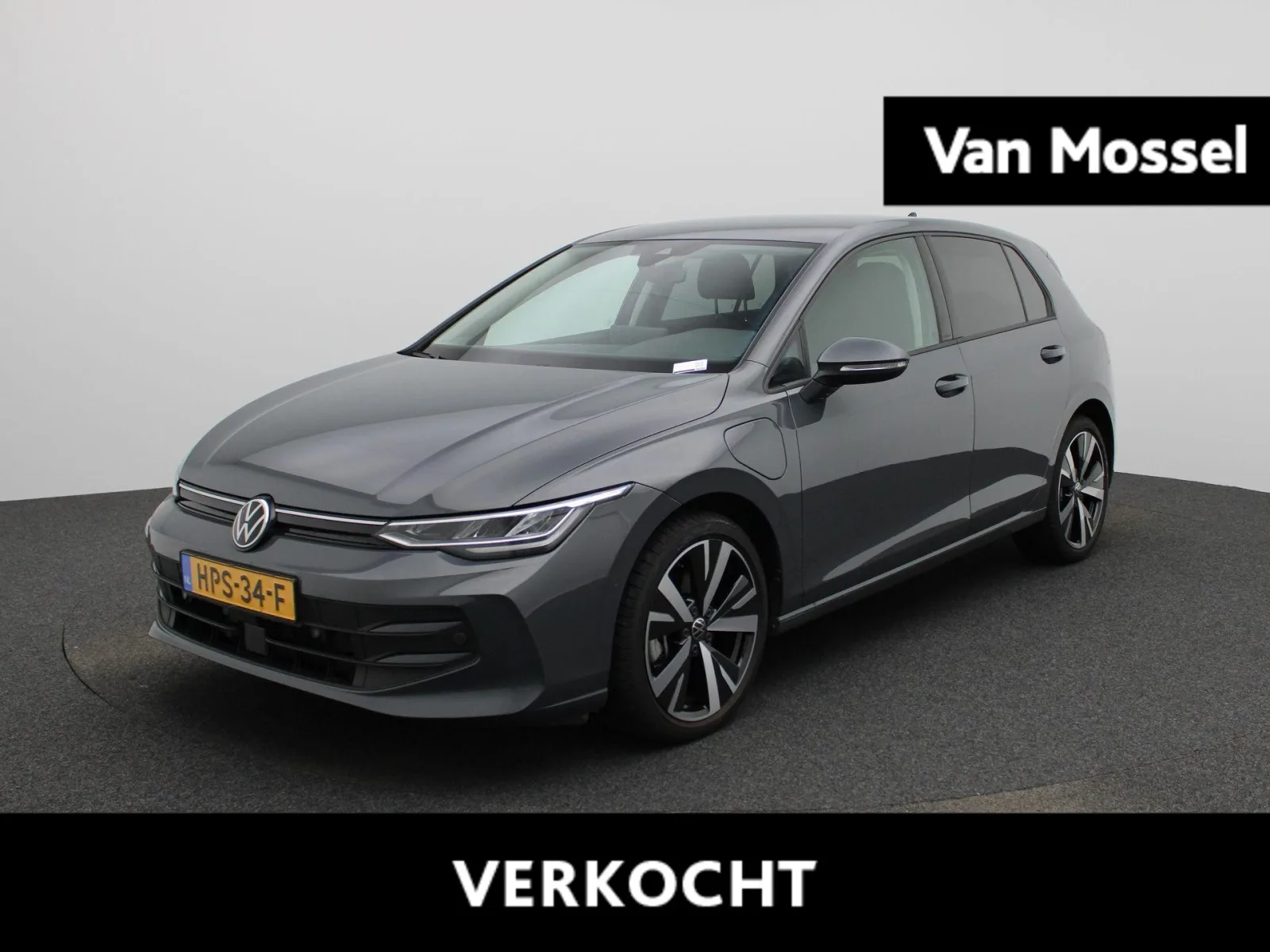Volkswagen Golf (2025) — foto 1