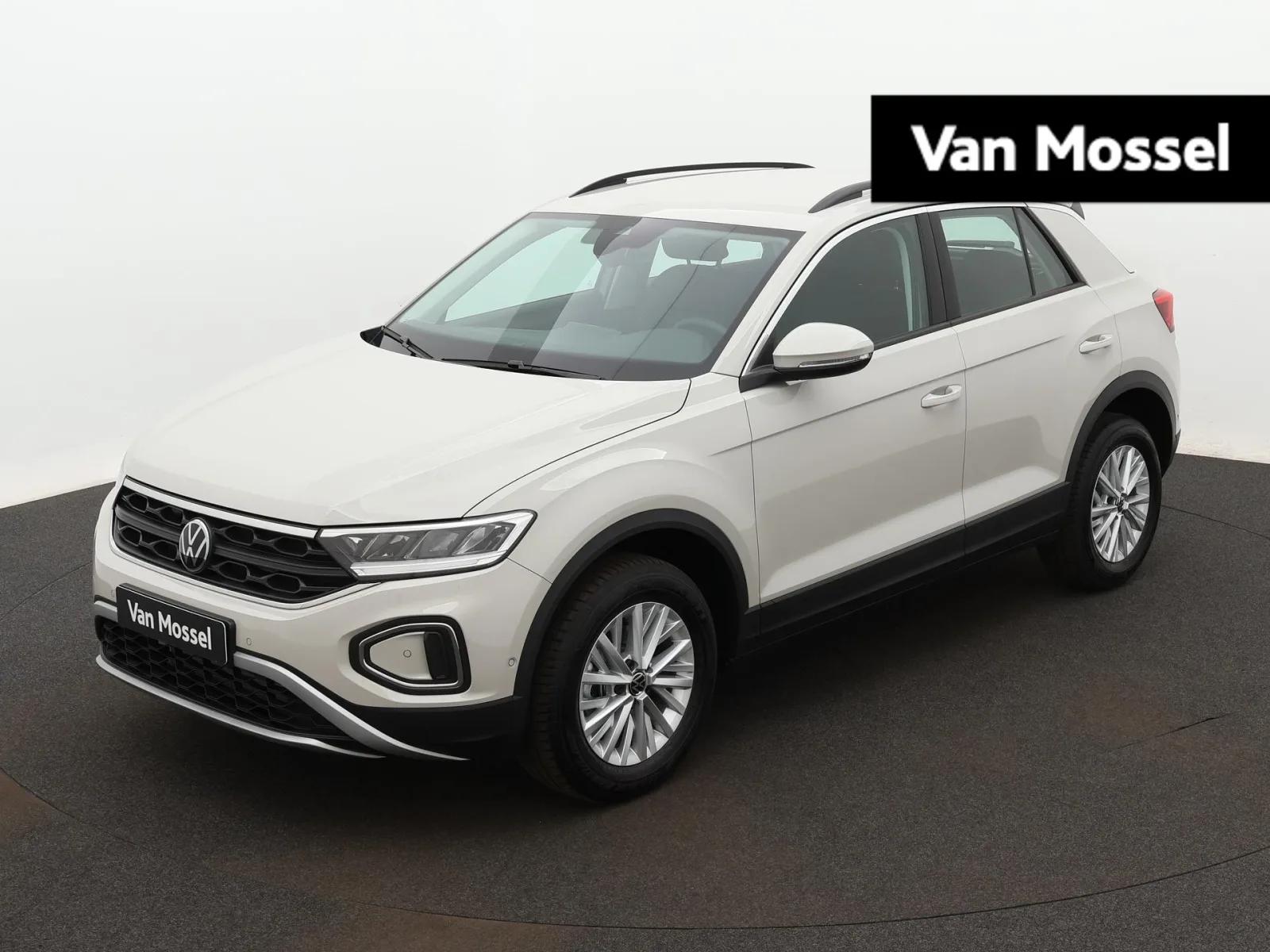Volkswagen T-Roc (2023) — foto 1