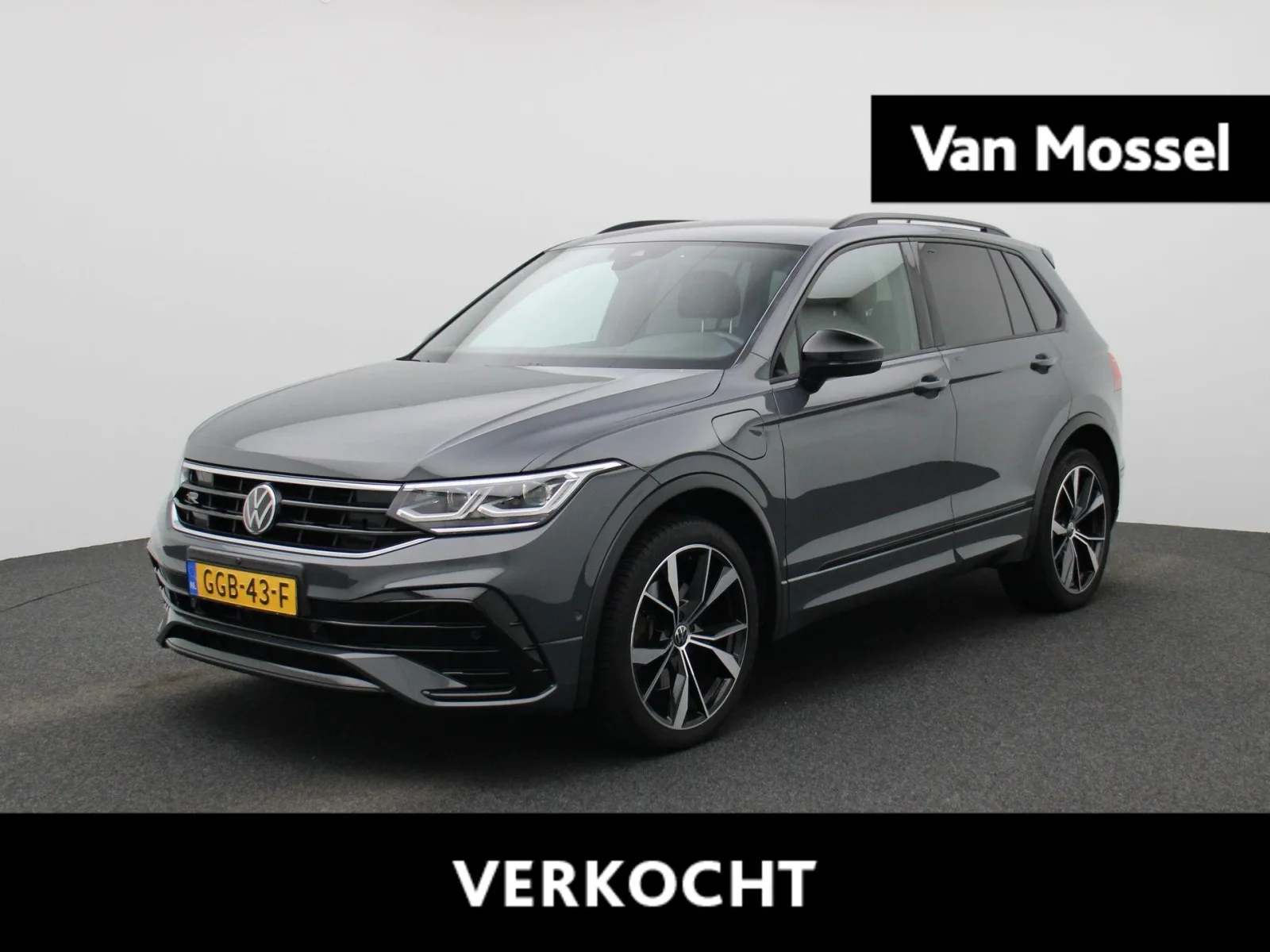 Volkswagen Tiguan (2022) — foto 1