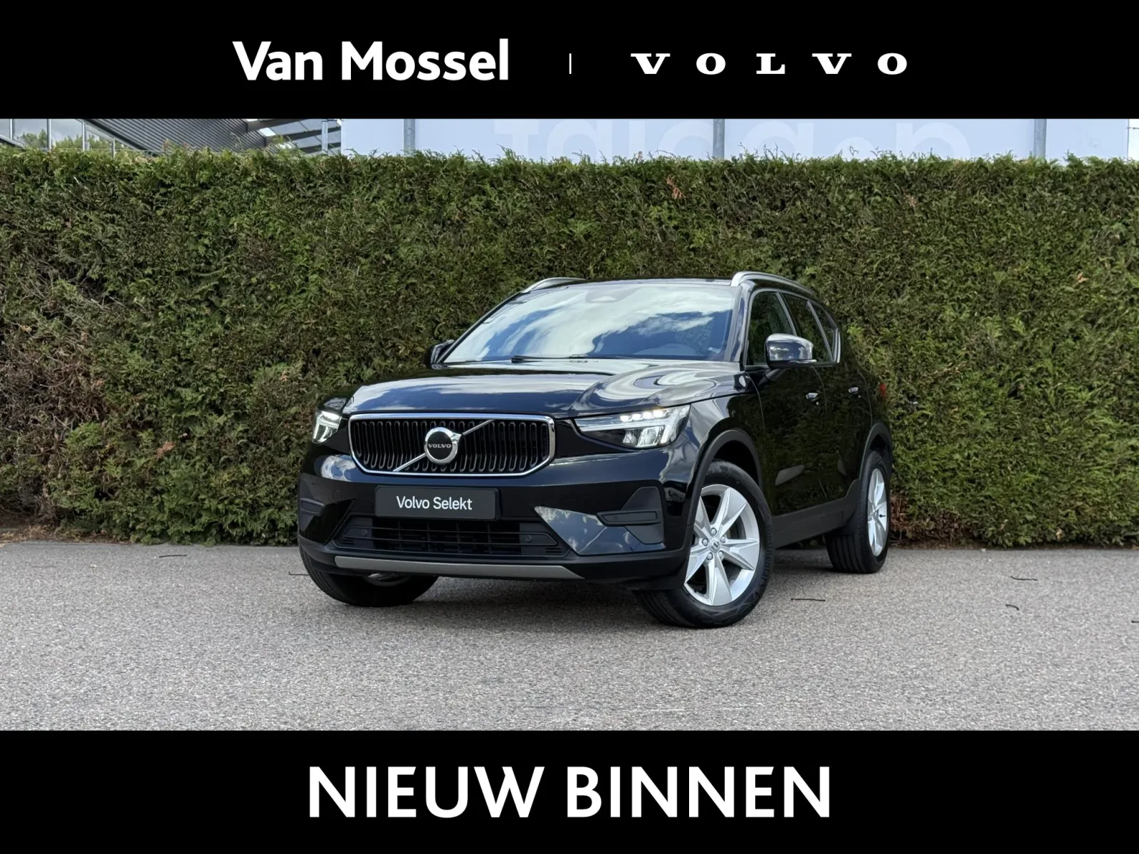 Volvo XC40 (2022) — foto 1