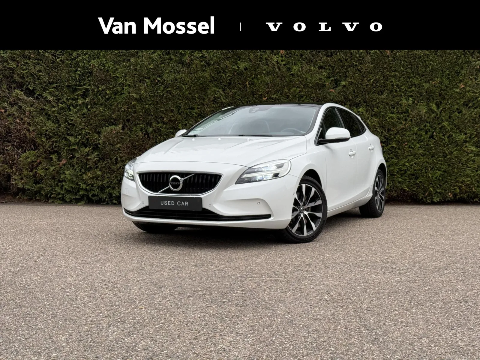 Volvo V40 (2019) — foto 1
