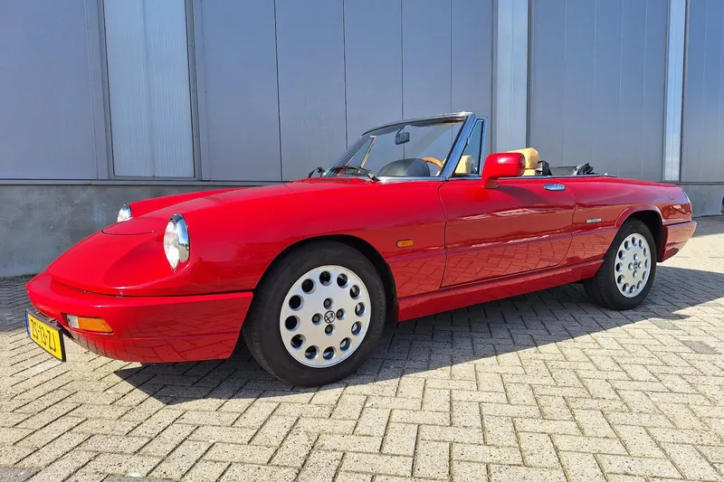 Alfa Romeo Spider (1991)
