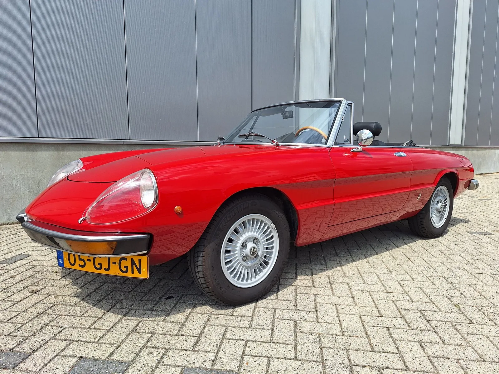 Alfa Romeo Spider (1979) — foto 1