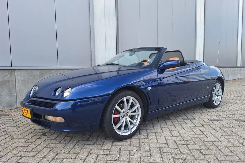 Alfa Romeo Spider (2001)