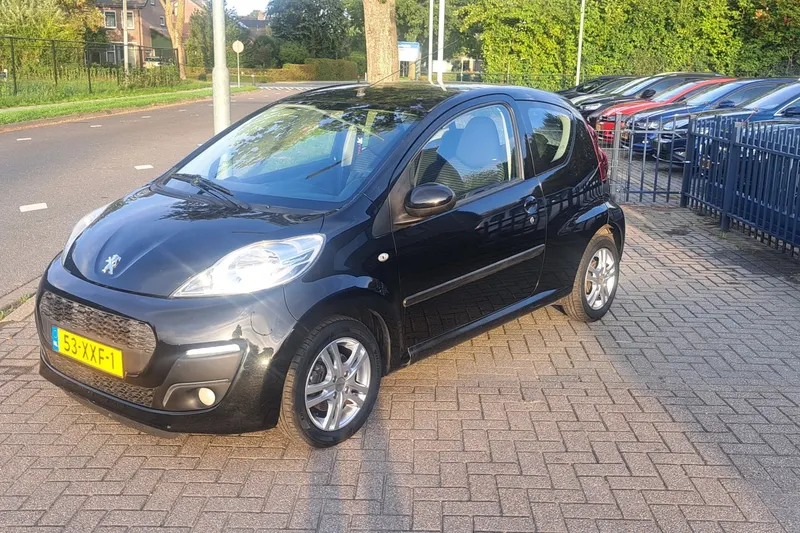 Peugeot 107 (2012)