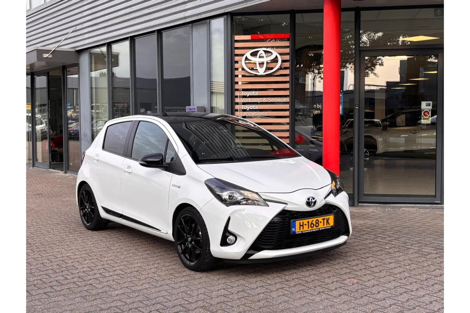 Toyota Yaris (2020) — foto 1