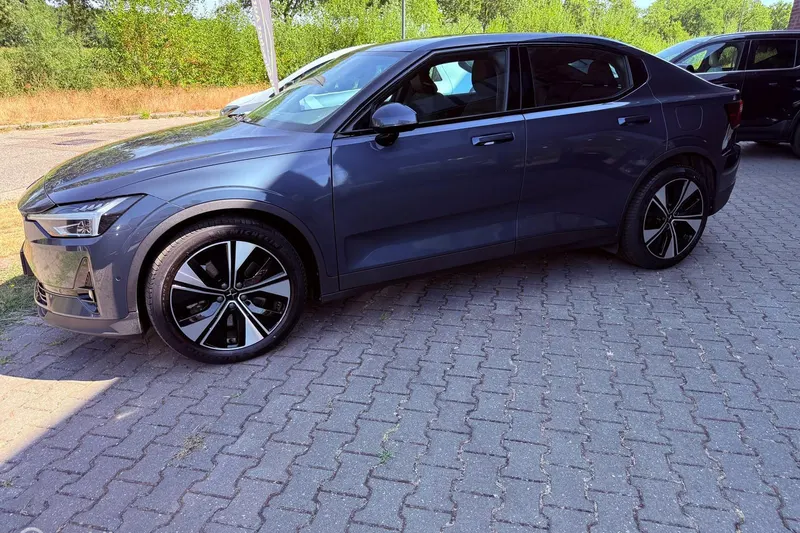 Polestar 2 (2023)
