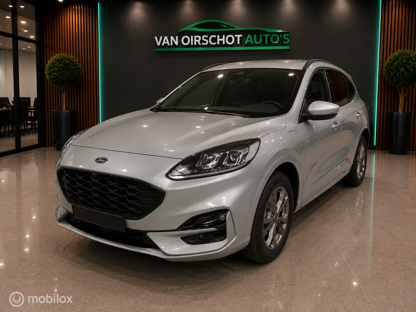 Ford Kuga (2023) — foto 1