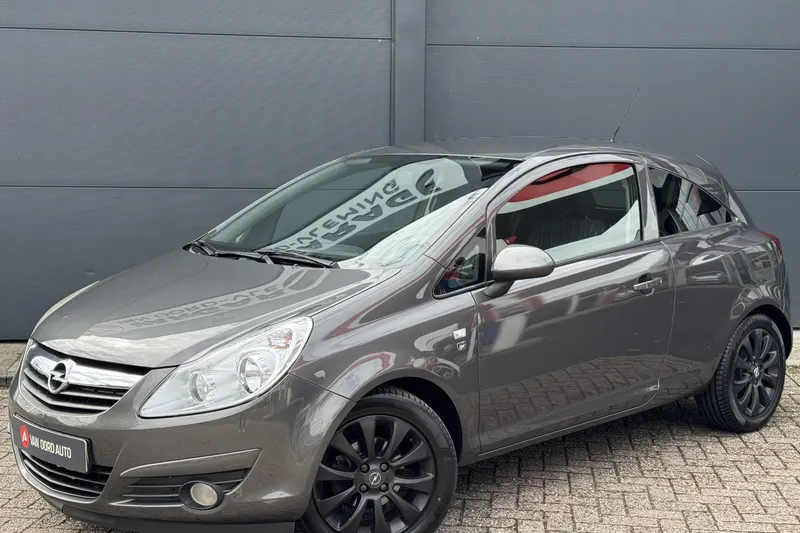 Opel Corsa (2010)