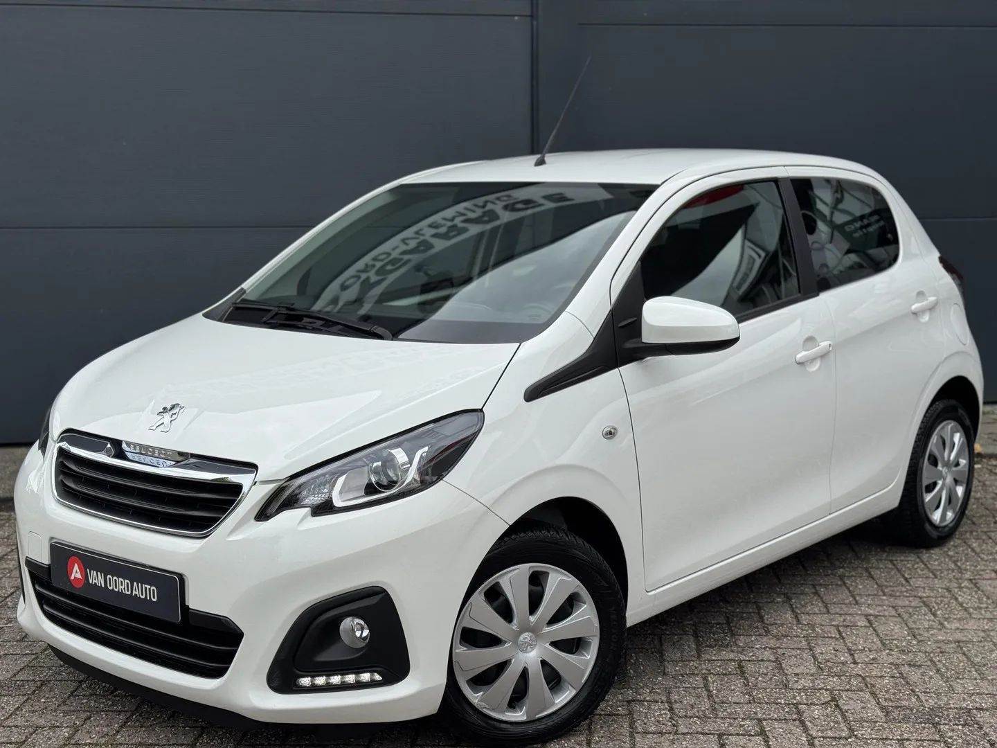 Peugeot 108 (2021) — foto 1