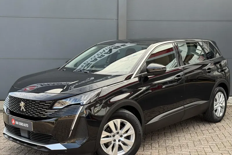 Peugeot 5008 (2021)