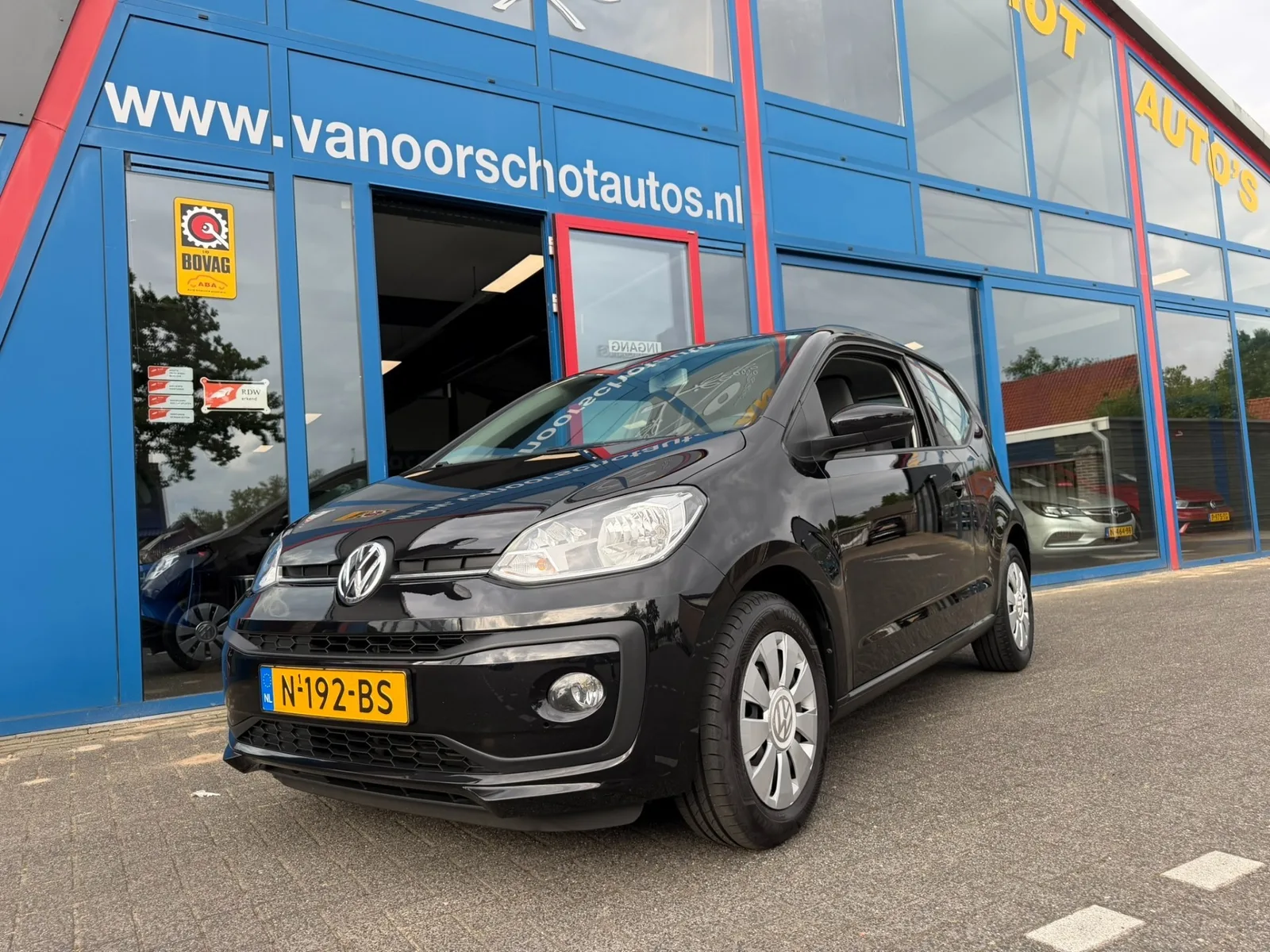Volkswagen Up! (2020) — foto 1