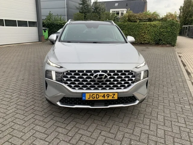 Hyundai Santa Fe (2022) — foto 1