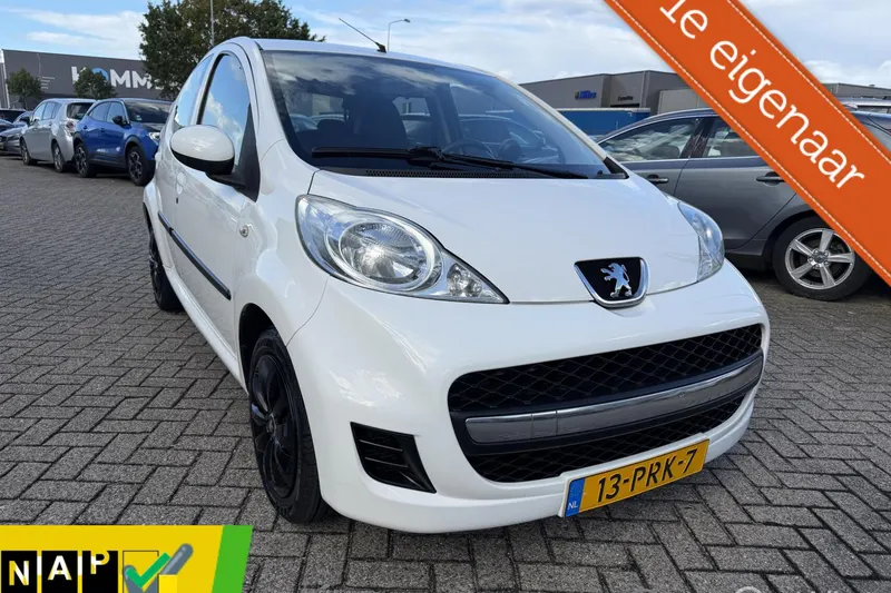 Peugeot 107 (2011)